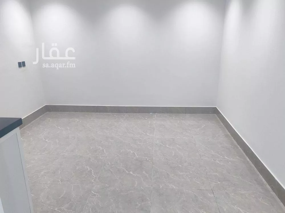 شقة 1 غرف في الملك فهد 23