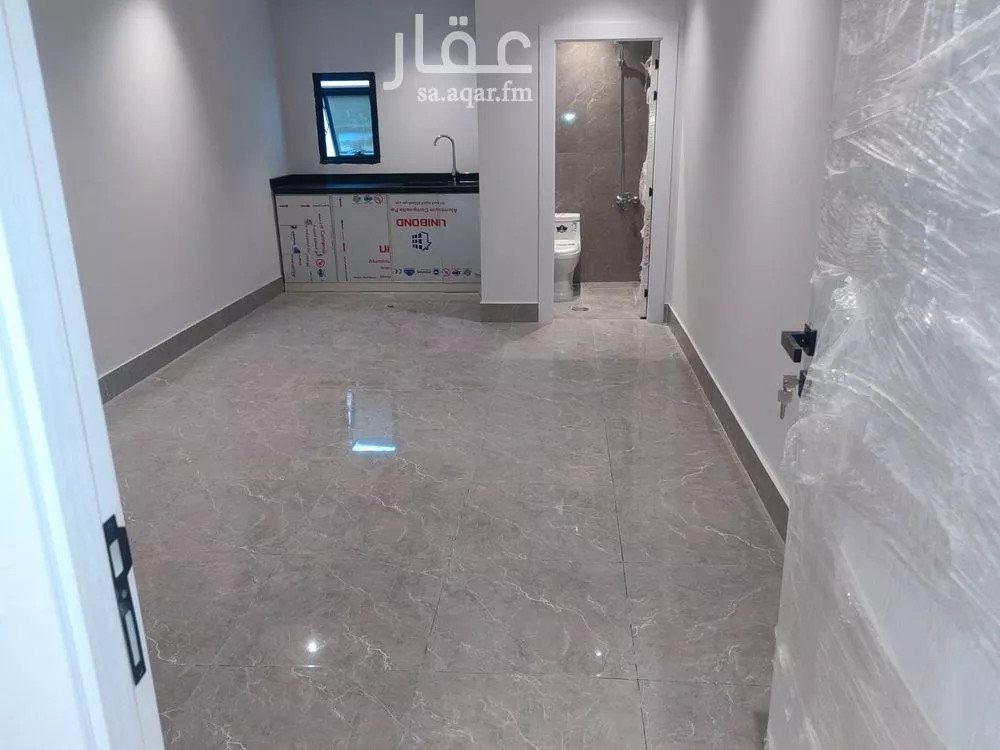 شقة 1 غرف في الملك فهد 7