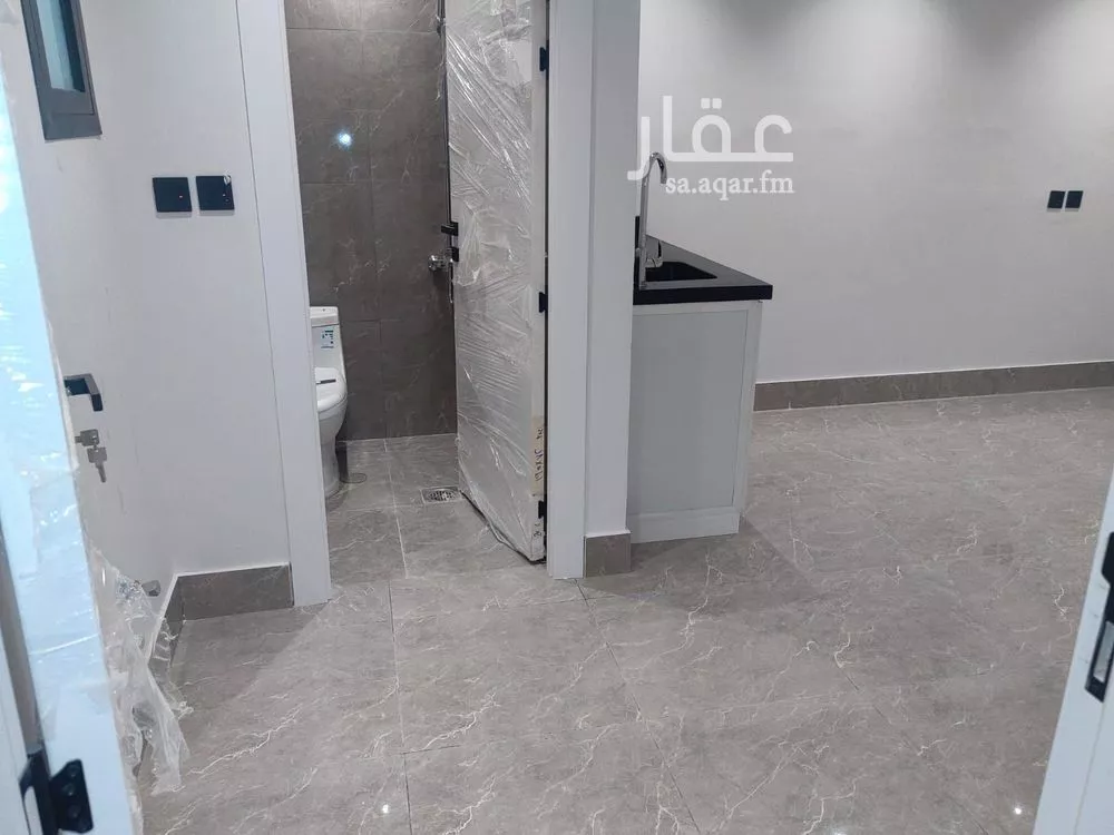 شقة 1 غرف في الملك فهد 10