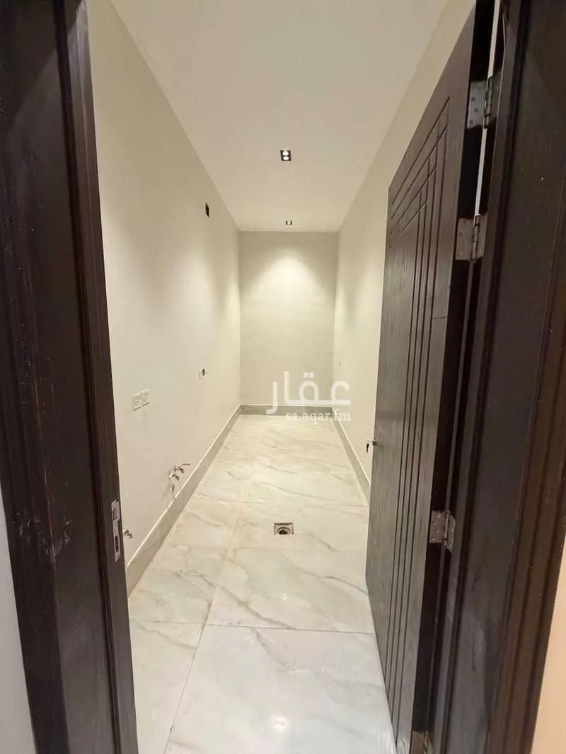 فيلا 6 غرف في المهدية 11