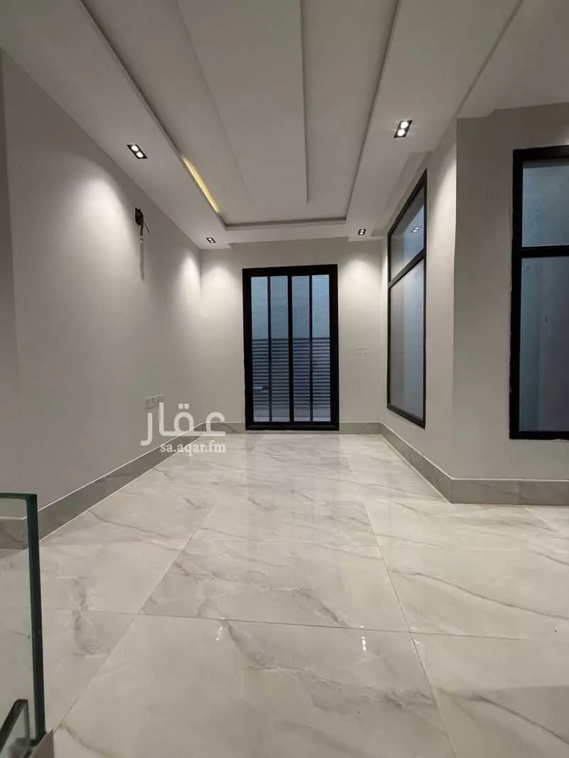 فيلا 6 غرف في المهدية 15