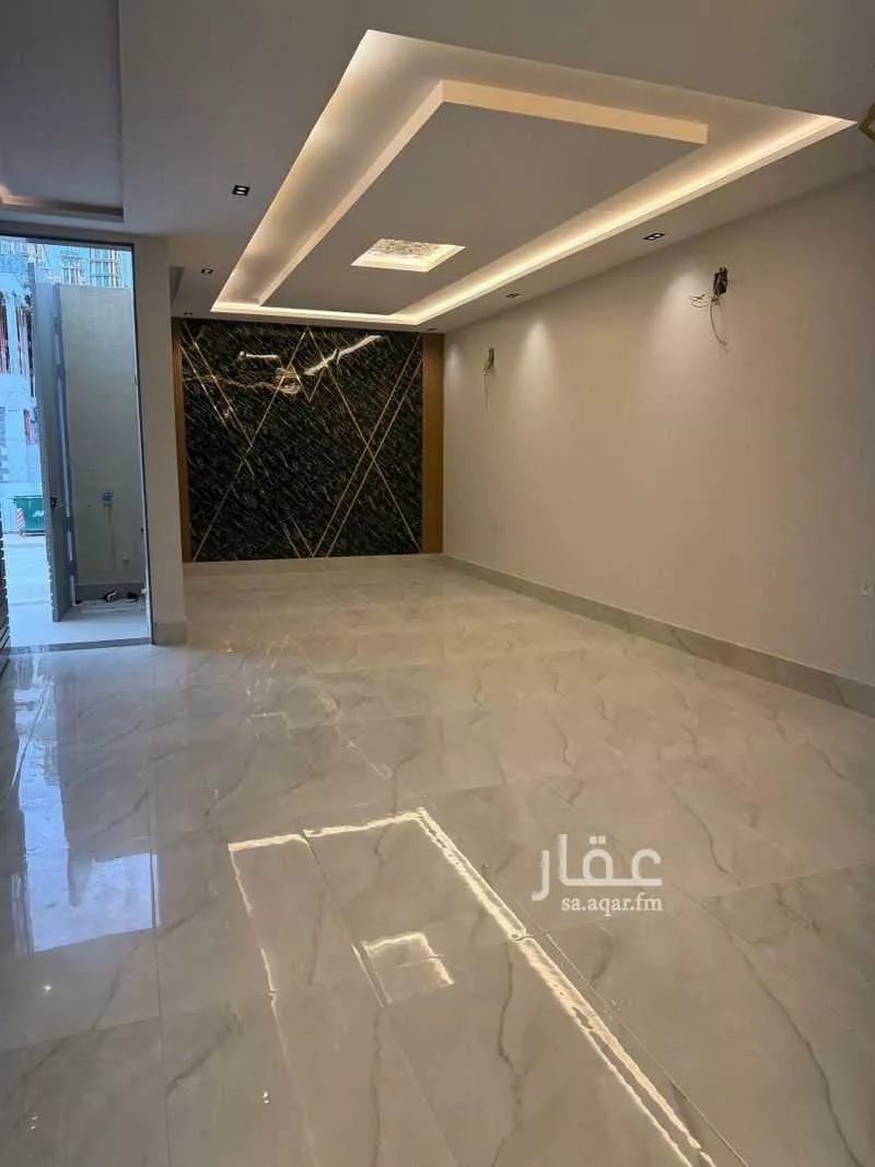 فيلا 6 غرف في المهدية 8