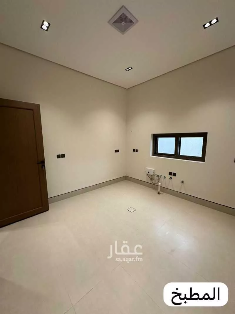 دور 4 غرف في الروابي 15