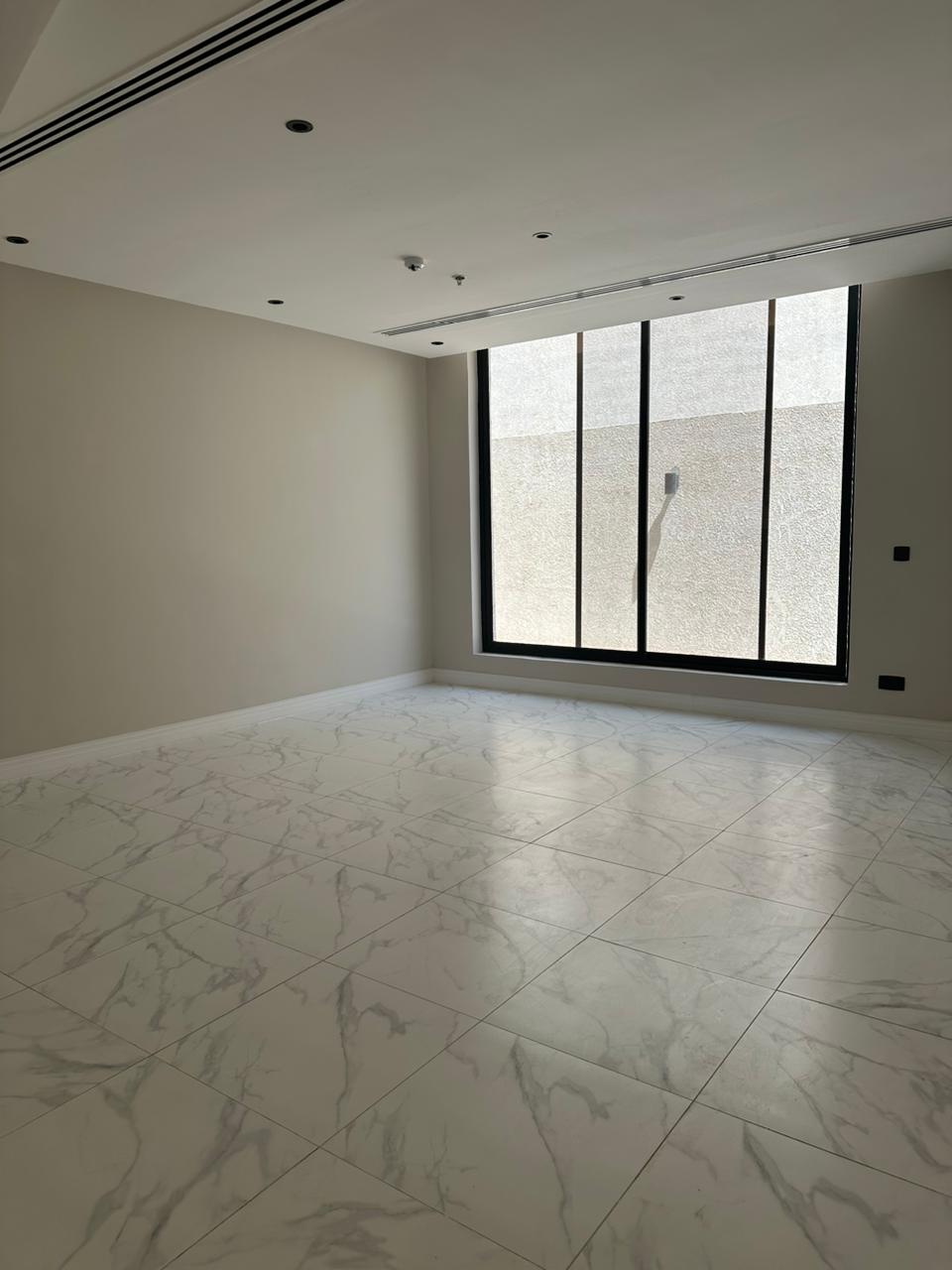 2 bedroom apartment in Al Malqa 9