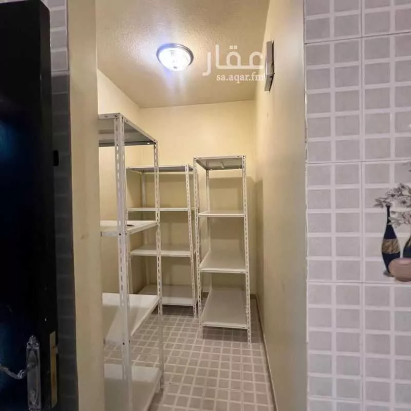 دور 3 غرف في المونسية 10