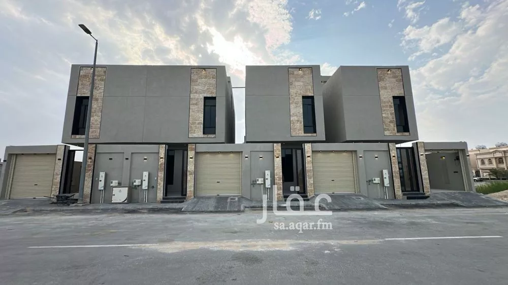 5 bedroom villa in As Sawari 3