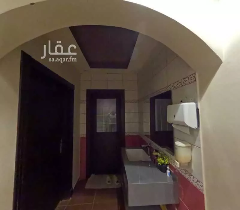 فيلا 18 غرف في عكاظ 3