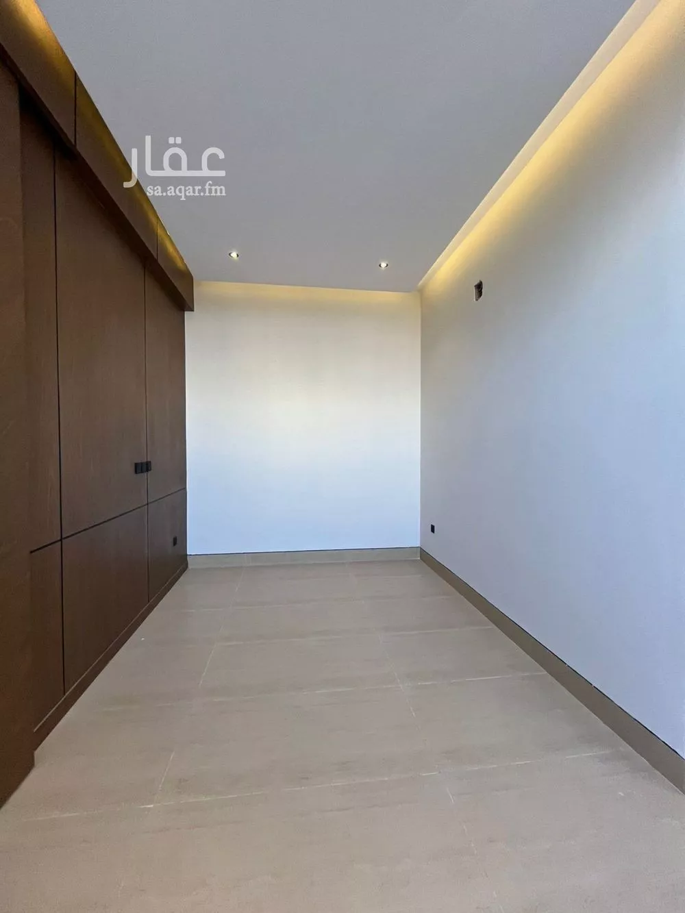 فيلا 4 غرف في المهدية 5