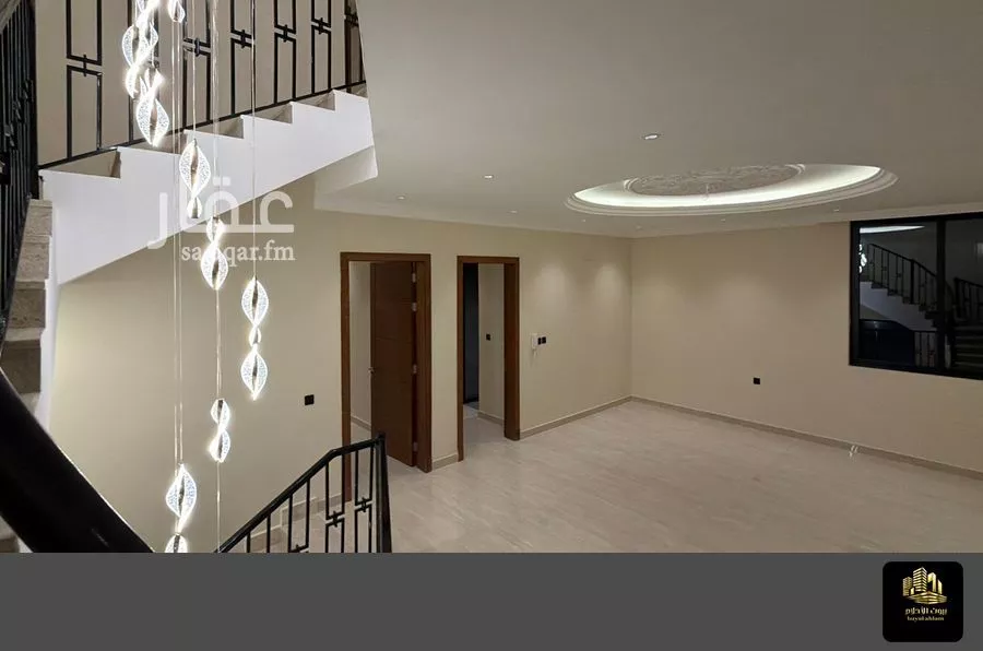 فيلا 6 غرف في الشراع 12