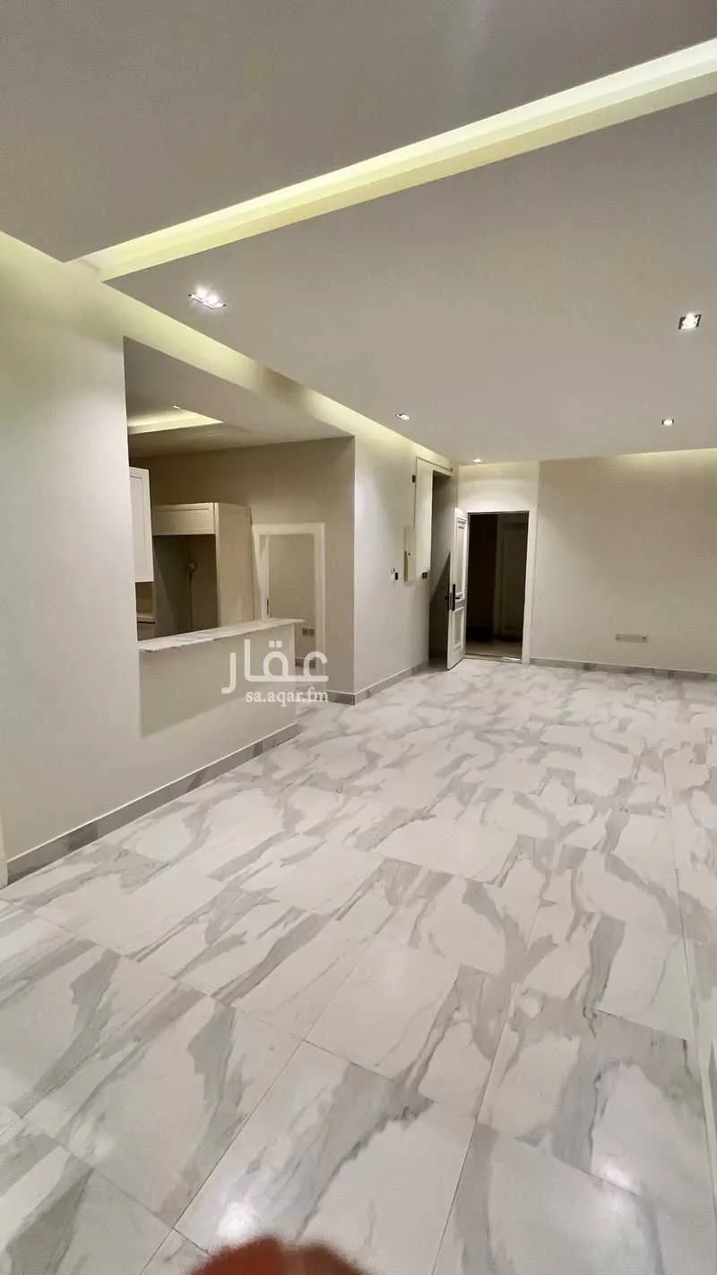 شقة 4 غرف في الملقا 2