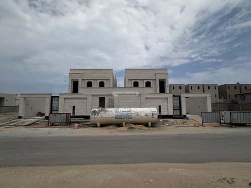 6 bedroom villa in Al Shiraa 2