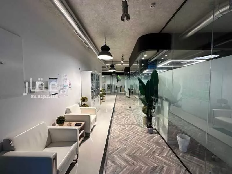 مكتب 1400 م² في الهدا 4