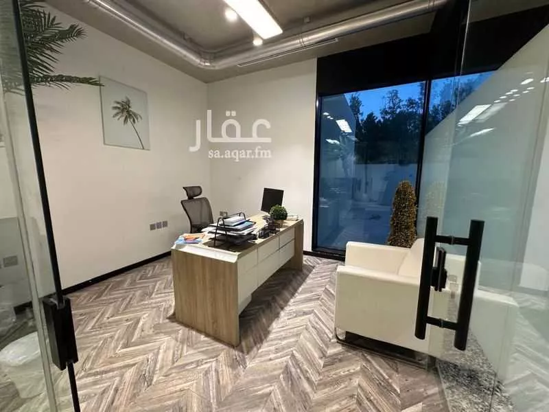 مكتب 1400 م² في الهدا 8