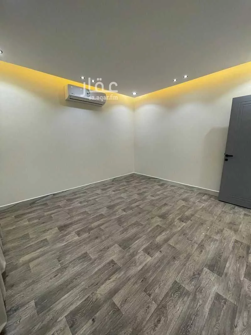 1 bedroom floor in Okaz 8