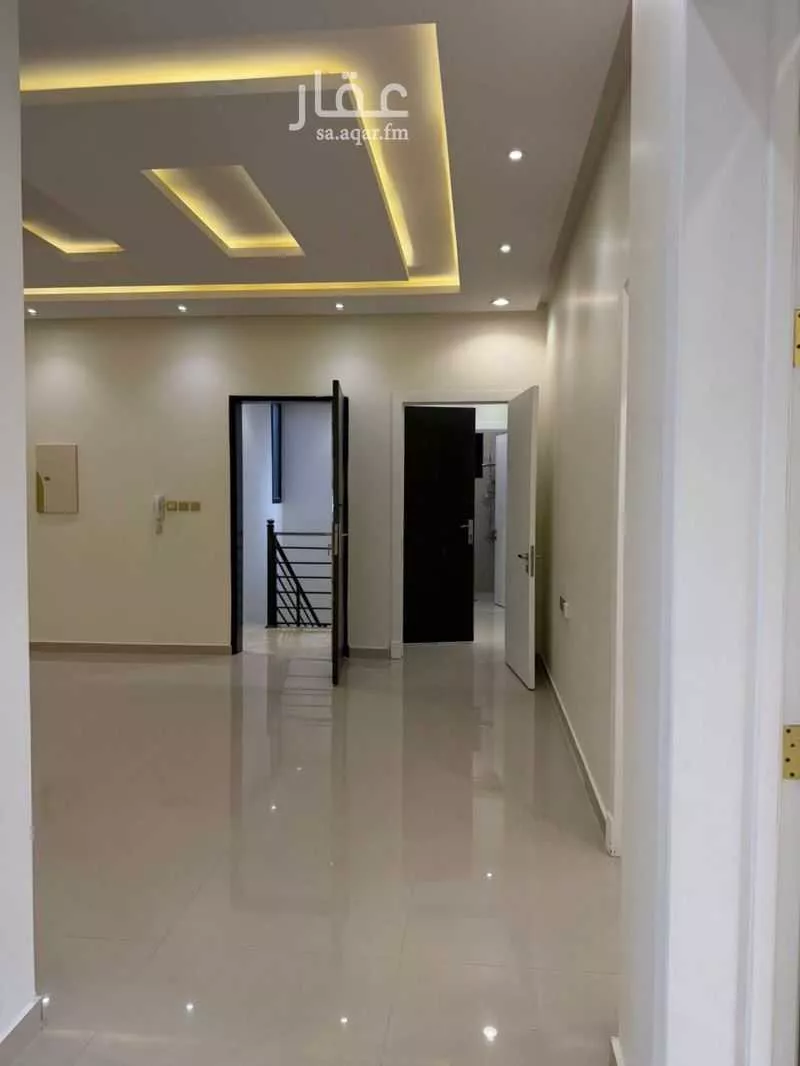 شقة 3 غرف في العارض 4