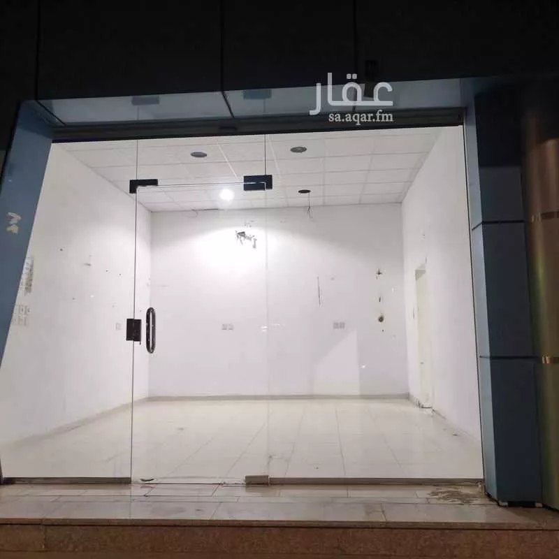 محل 624 م² في المطار 8