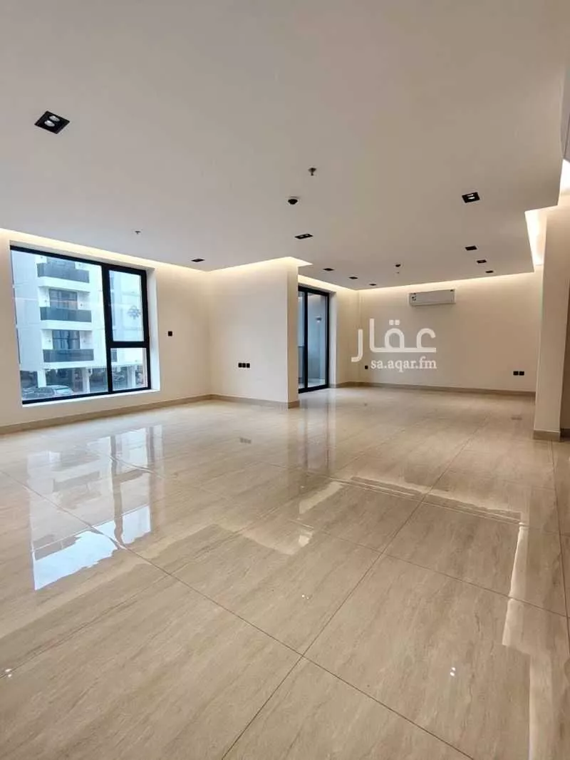 شقة 3 غرف في الحمرا 3