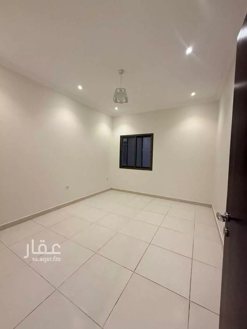 شقة 3 غرف في الراكة الجنوبية 13