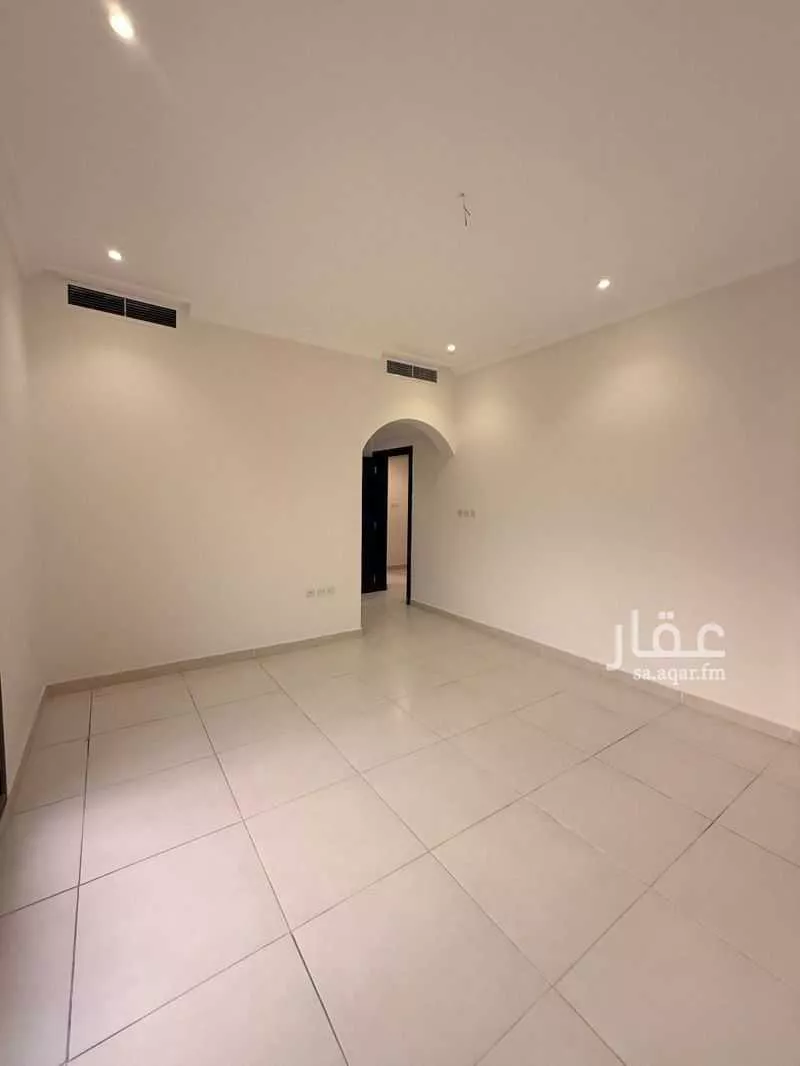 شقة 3 غرف في الراكة الجنوبية 16