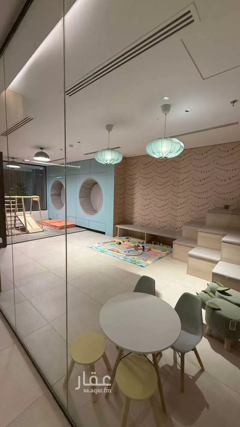 شقة 4 غرف في العارض 2