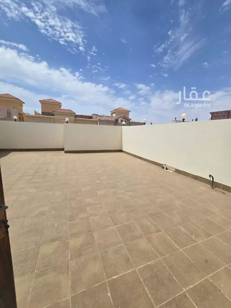 فيلا 7 غرف في أبحر الشمالية 8