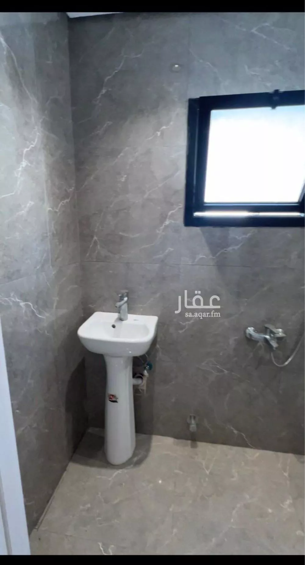 شقة 1 غرف في الملك فهد 5