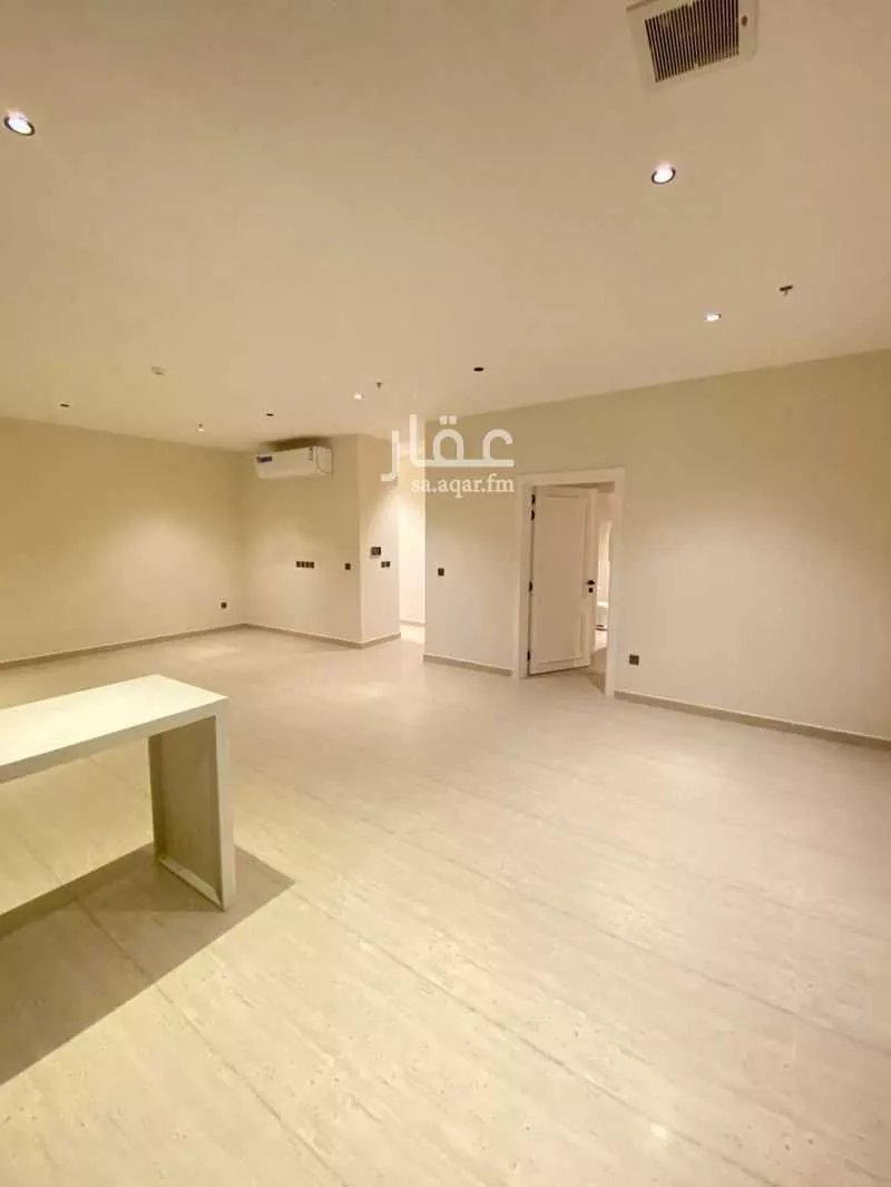 شقة 2 غرف في عرقة 4