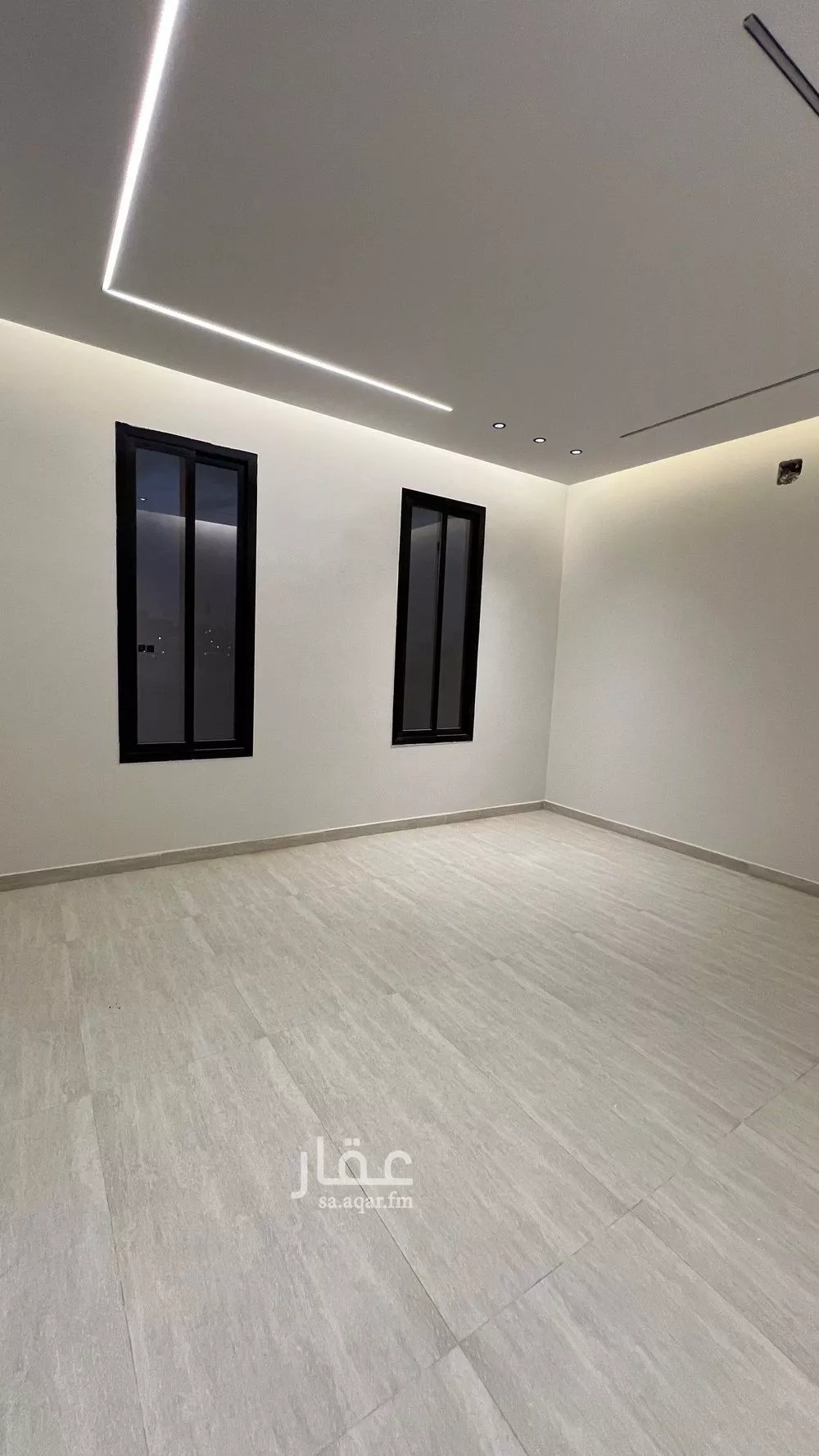 3 bedroom floor in Dhahrat Namar 2