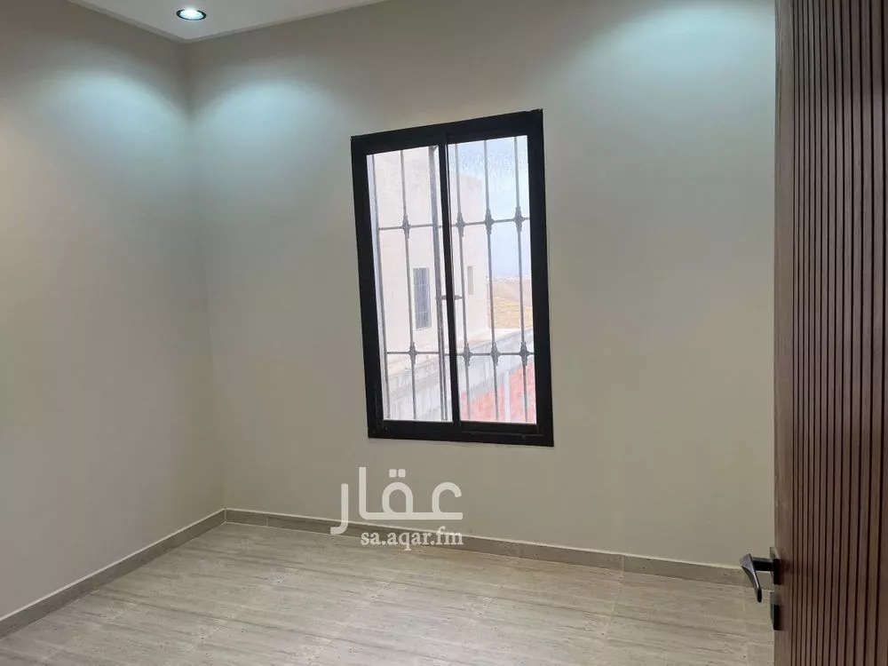 دور 5 غرف في طويق 10