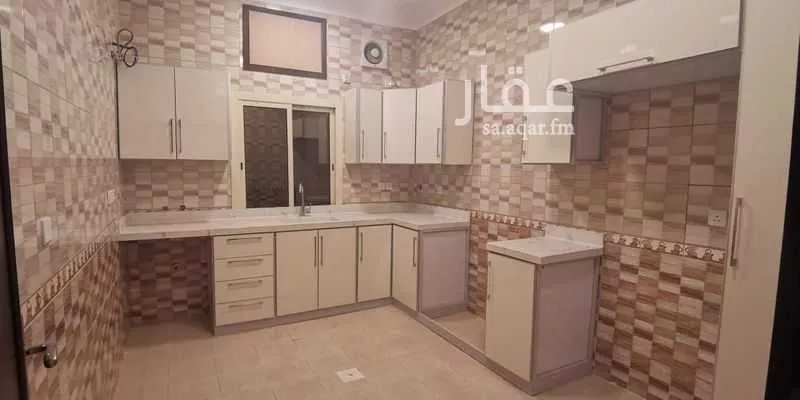 شقة 4 غرف في الفيصلية 6