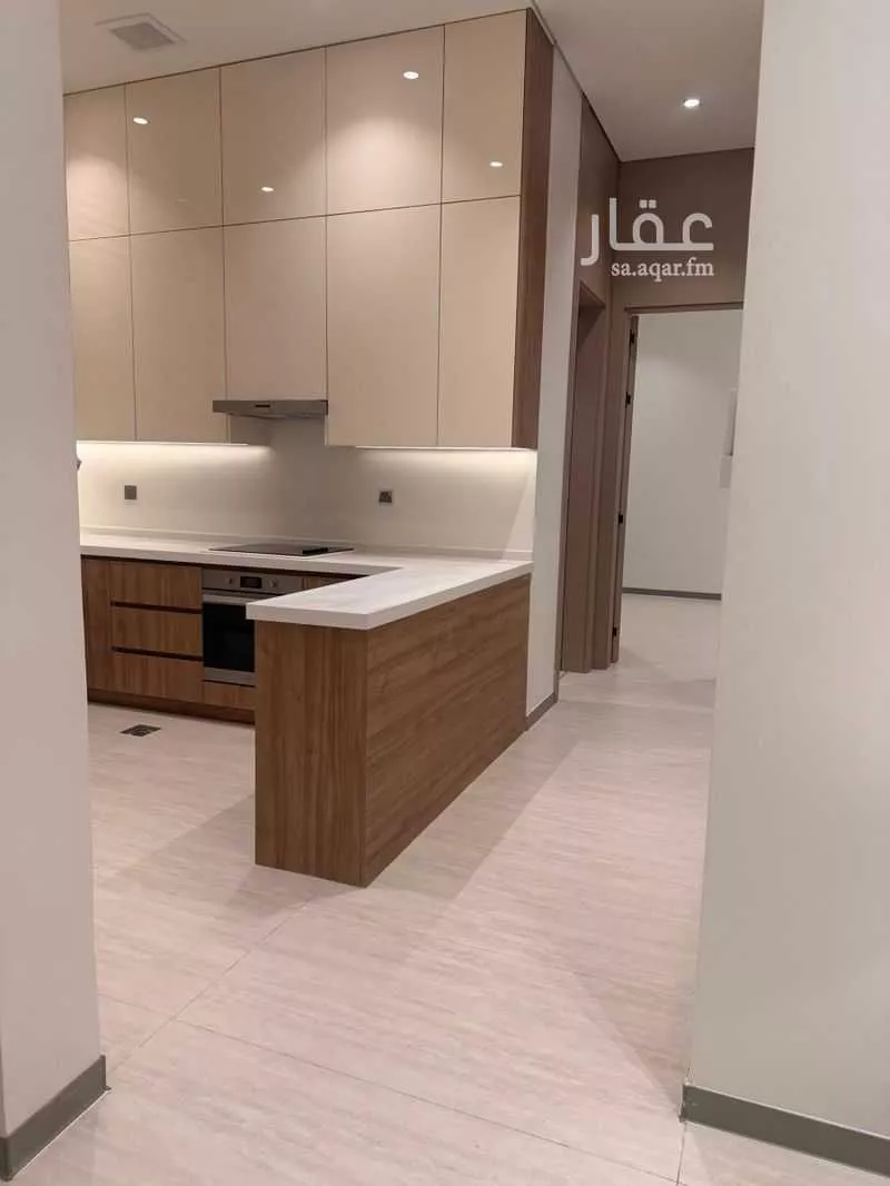 عمارة 2144 م² في الروضة 11