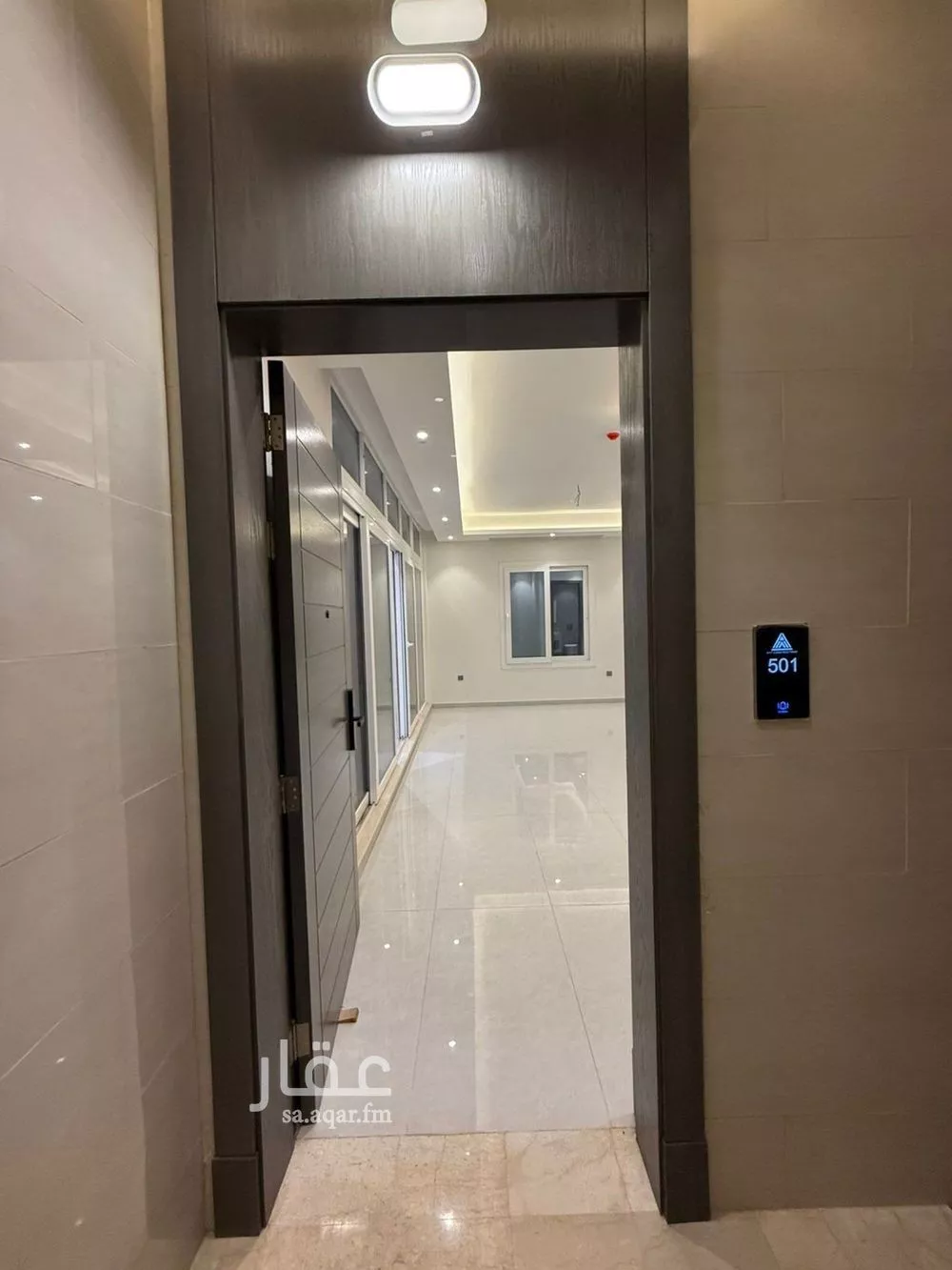 عمارة 524 م² في الروضة 3