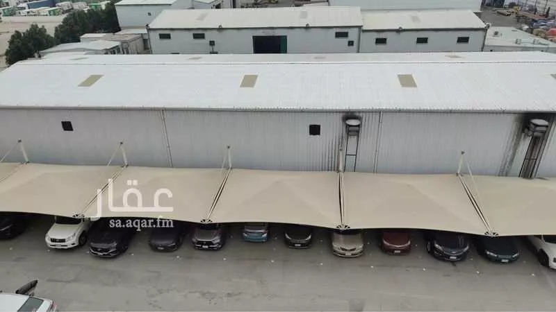 أرض 21451 م² في الضباب 4