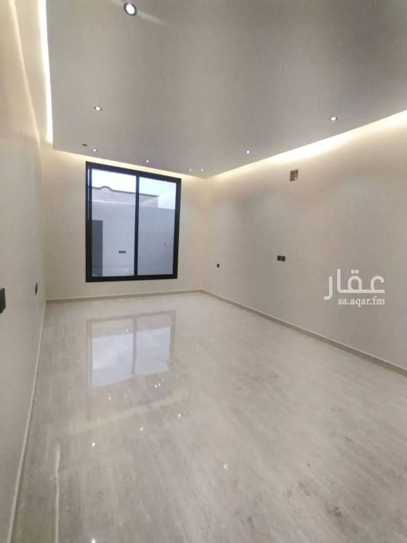 فيلا 7 غرف في ضاحية الملك فهد 7