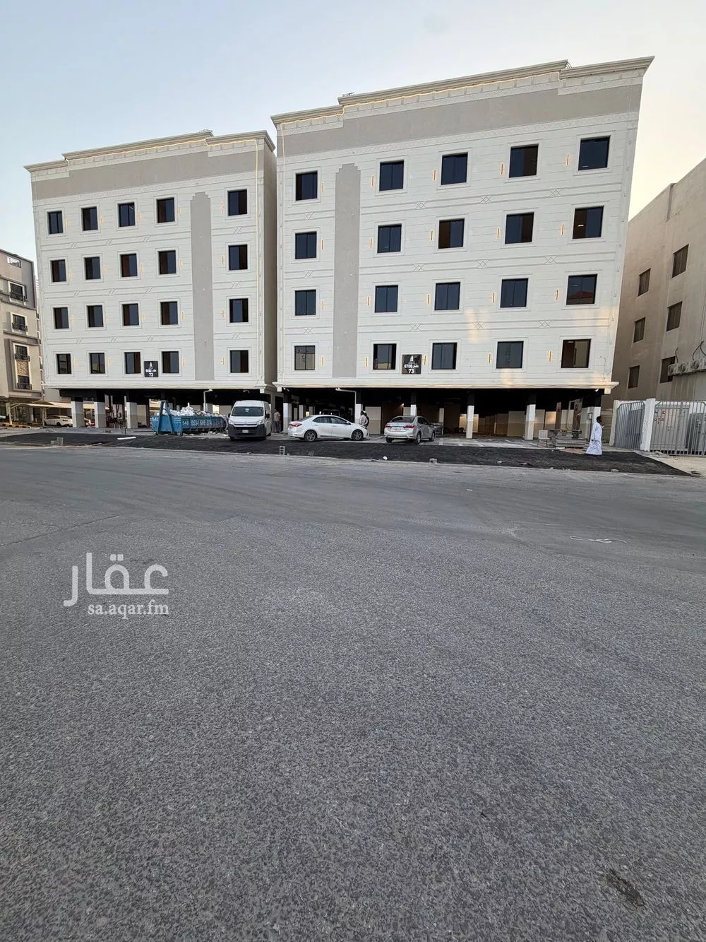 شقة 4 غرف في الحمرا 2