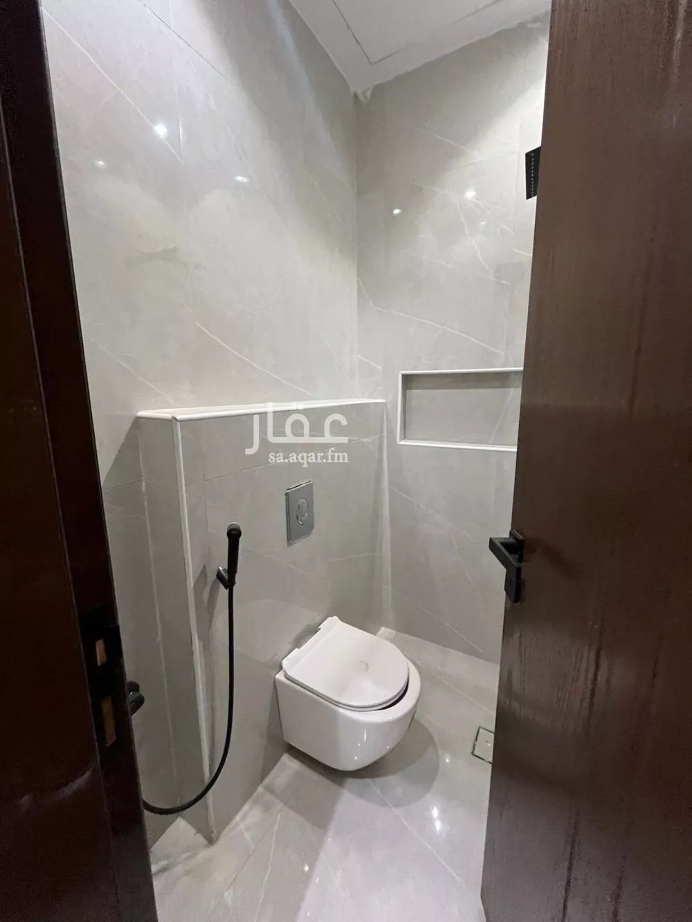 دور 3 غرف في الجنادرية 11