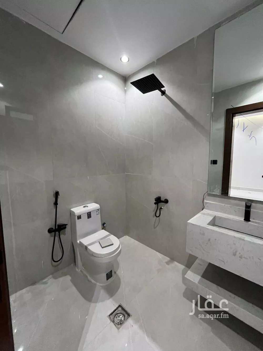 دور 3 غرف في الجنادرية 25