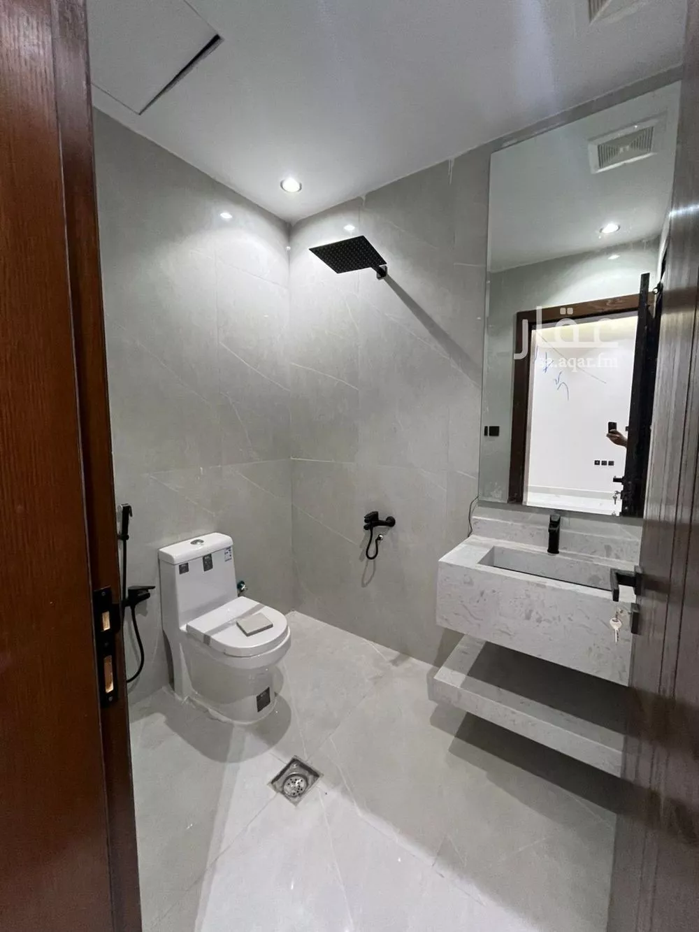 دور 3 غرف في الجنادرية 26