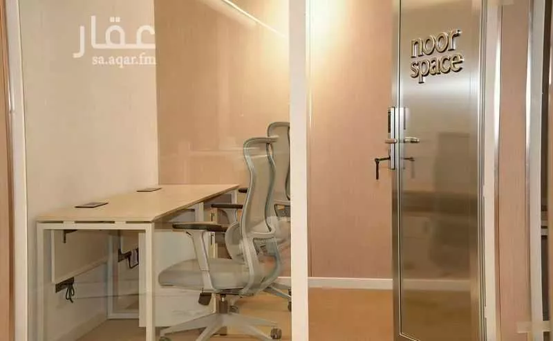 مكتب 943 م² في الصحافة 8