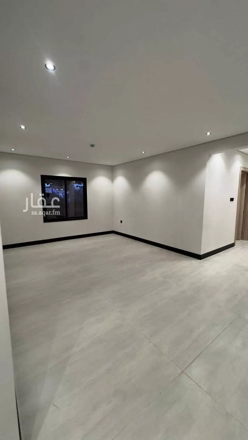 عمارة 924 م² في الرمال 4