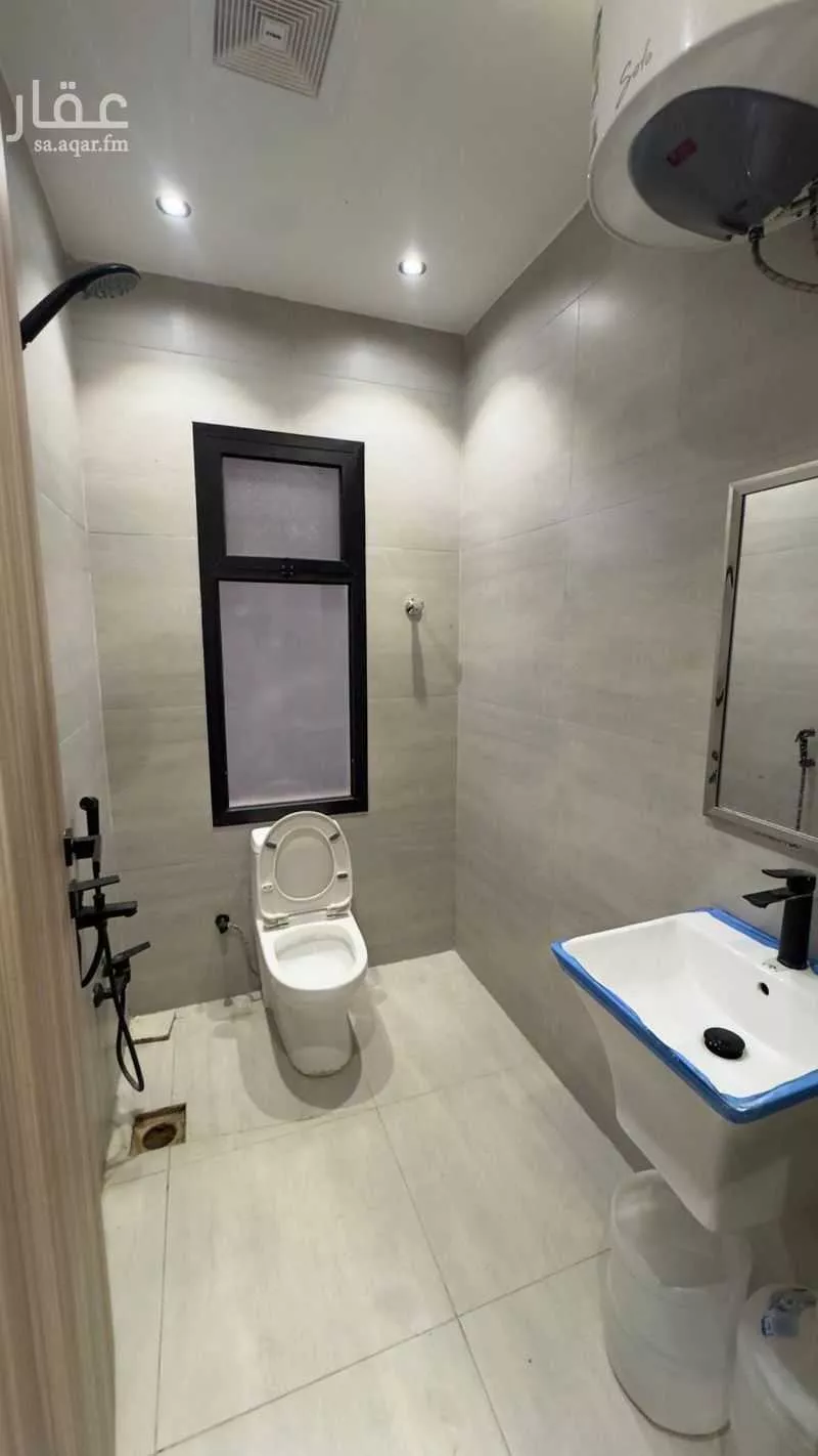 عمارة 924 م² في الرمال 7