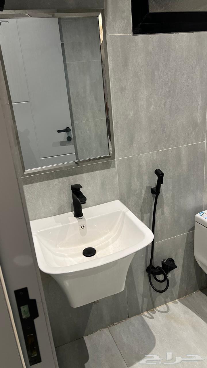 شقة 1 غرف في بدر 4