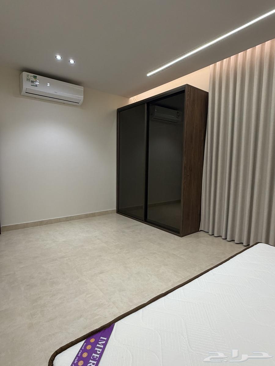 شقة 1 غرف في المروج 4