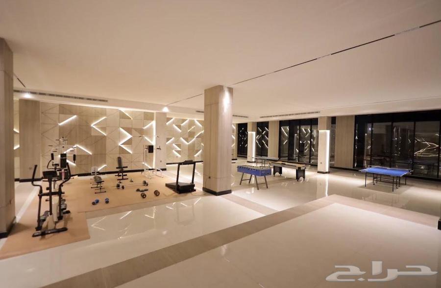 شقة 1 غرف في المربع 14