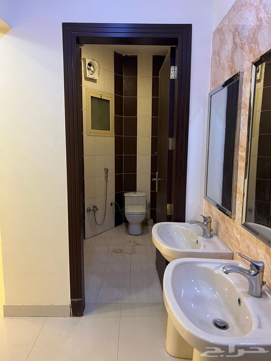 شقة 3 غرف في الوادي 4