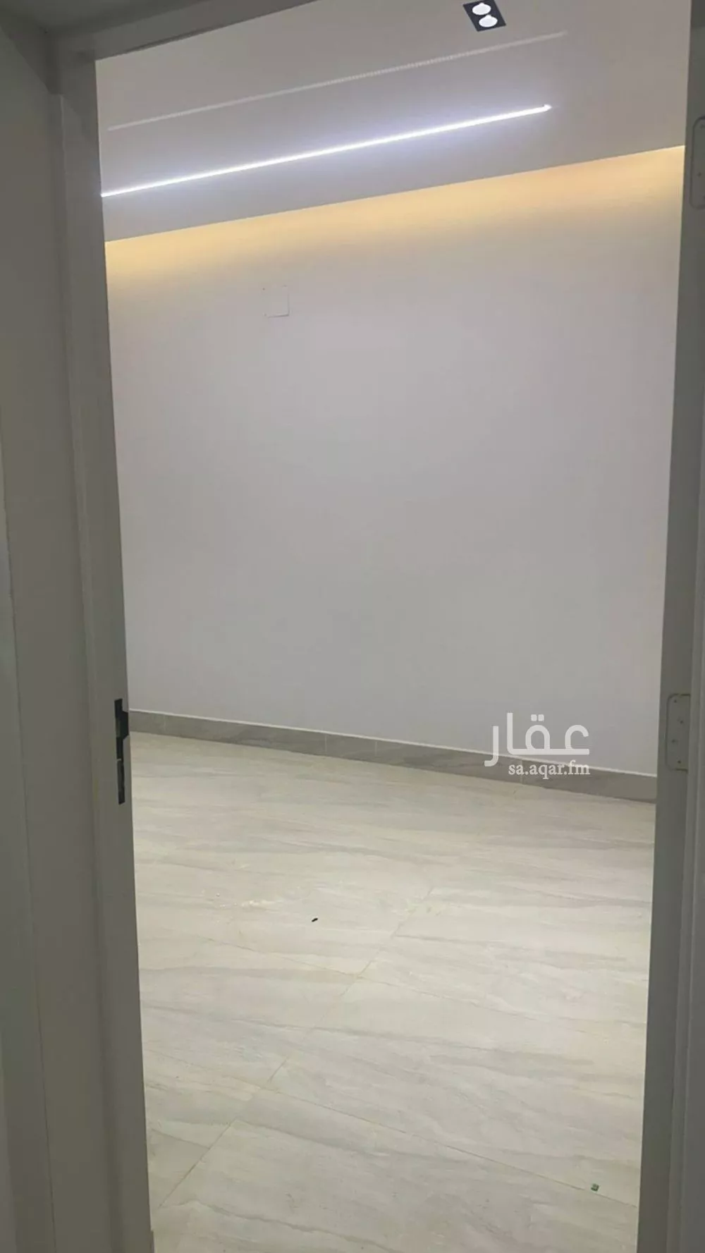 3 bedroom floor in Okaz 4