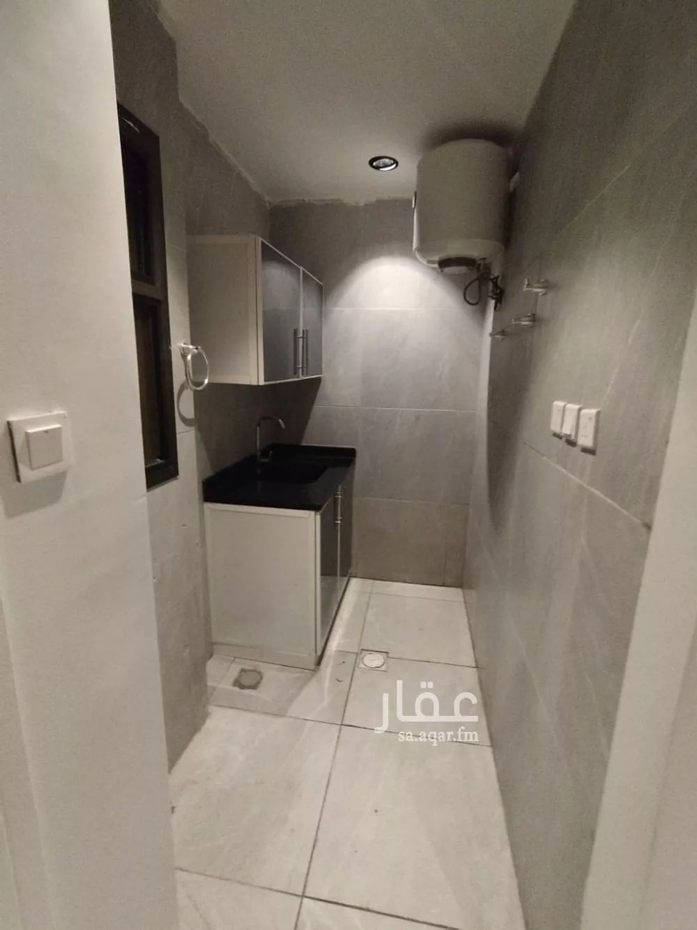 شقة 1 غرف في الغدير 4