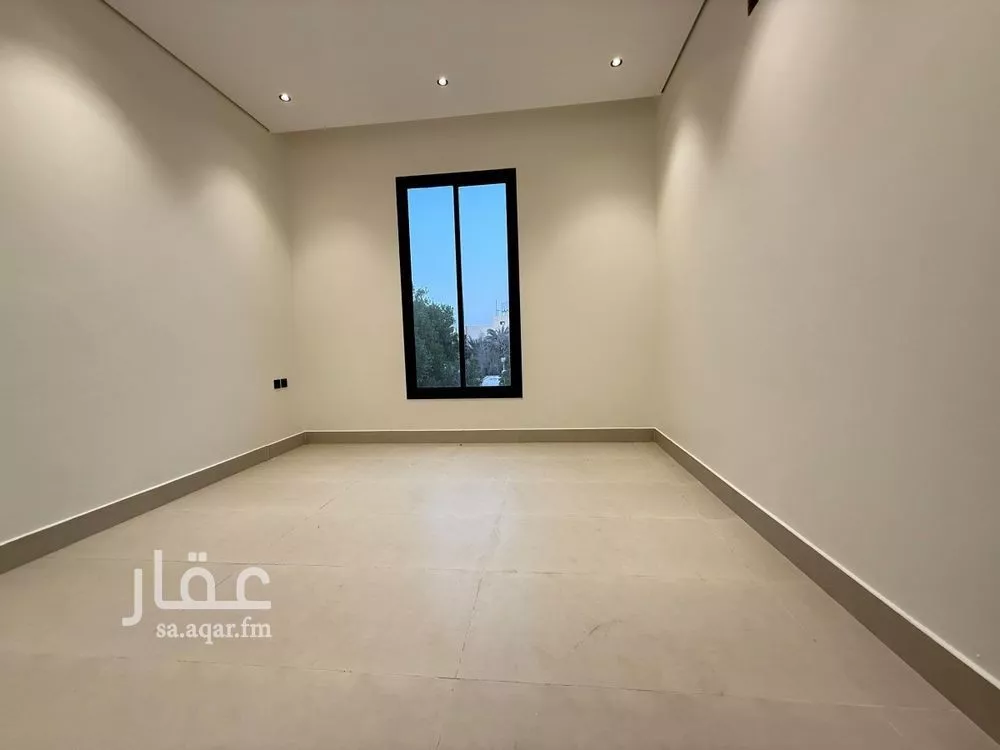 فيلا 4 غرف في اليرموك 12