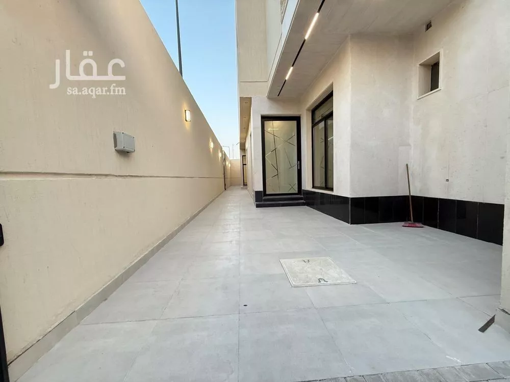 فيلا 4 غرف في اليرموك 8