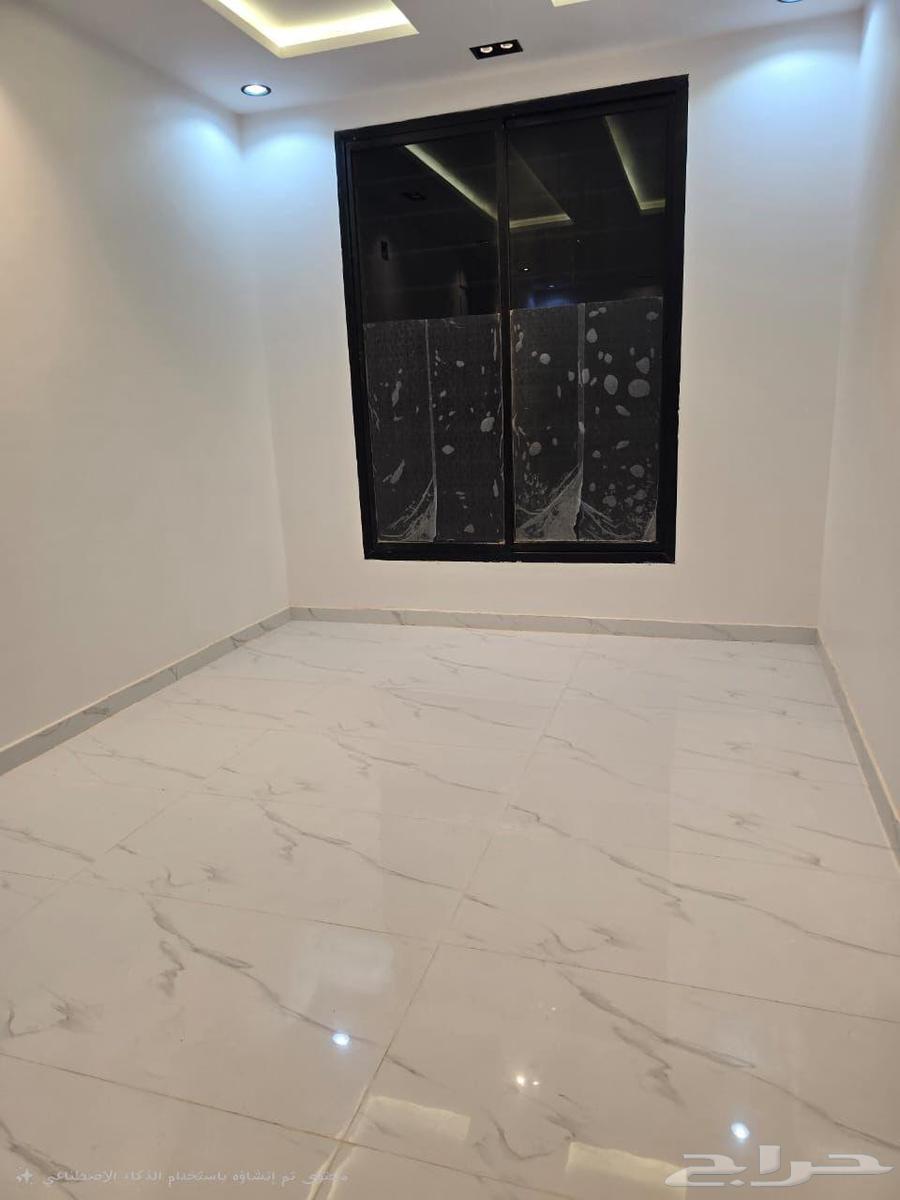 فيلا 4 غرف في بدر 9